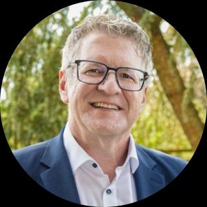 Prof. Dr. Jörn Patzak